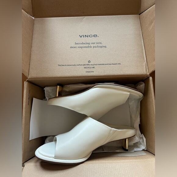 VINCE Ezzy kitten heel mule - Picture 3 of 8